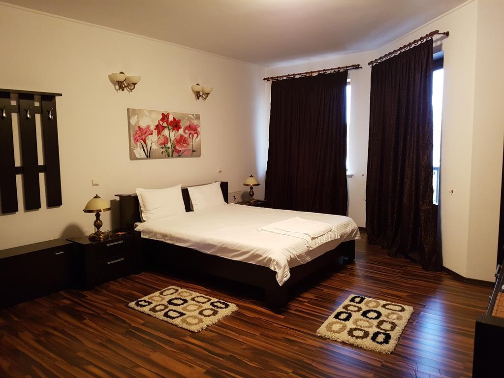 Liz Residence Piteszti Zewnętrze zdjęcie