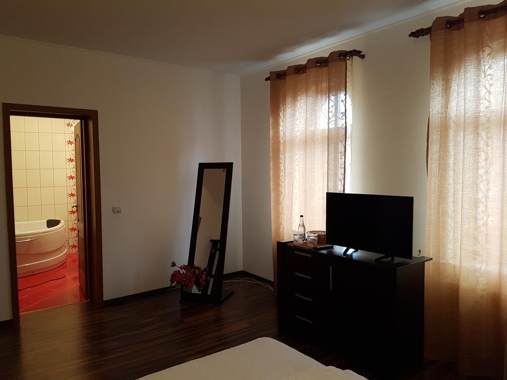 Liz Residence Piteszti Zewnętrze zdjęcie