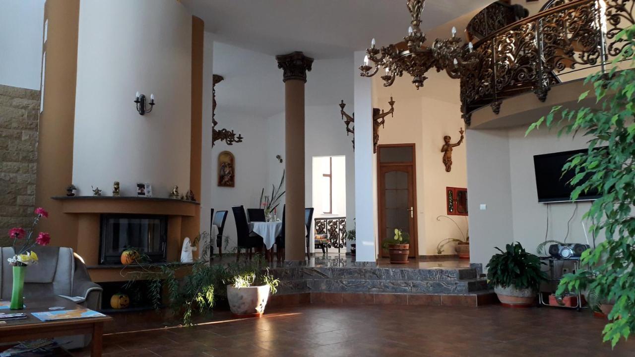 Liz Residence Piteszti Zewnętrze zdjęcie